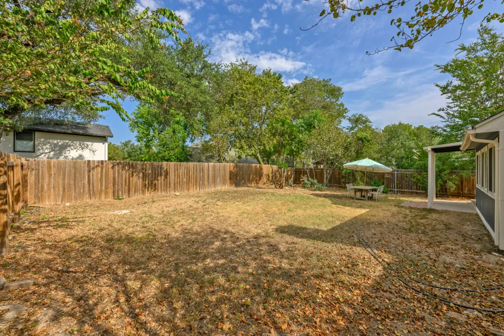 7912 Finch Trail Austin, TX 78745