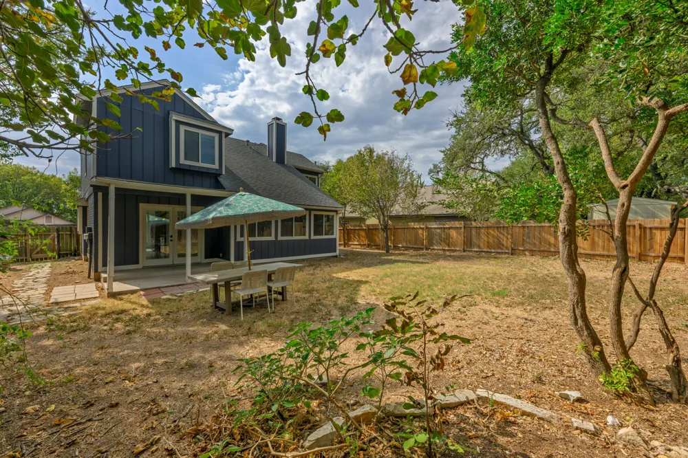 7912 Finch Trail Austin, TX 78745