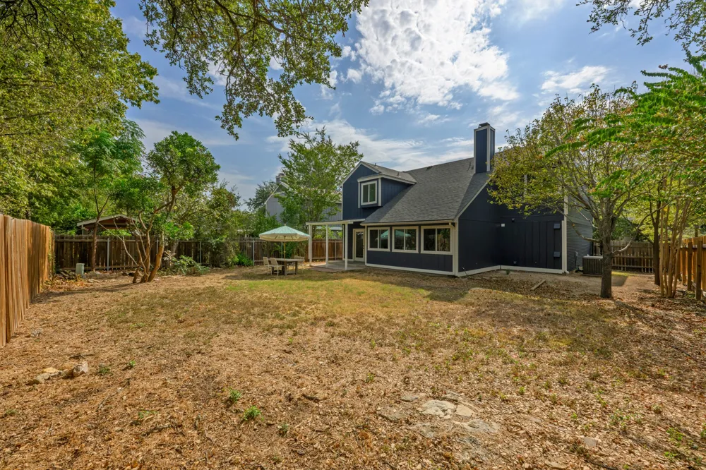 7912 Finch Trail Austin, TX 78745