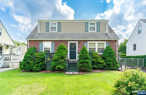 99 Mountain Road