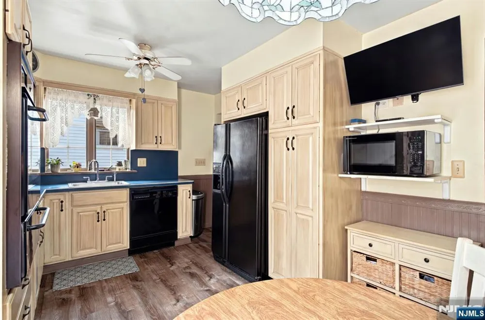 99 Mountain Road Rockaway Township, NJ 07866