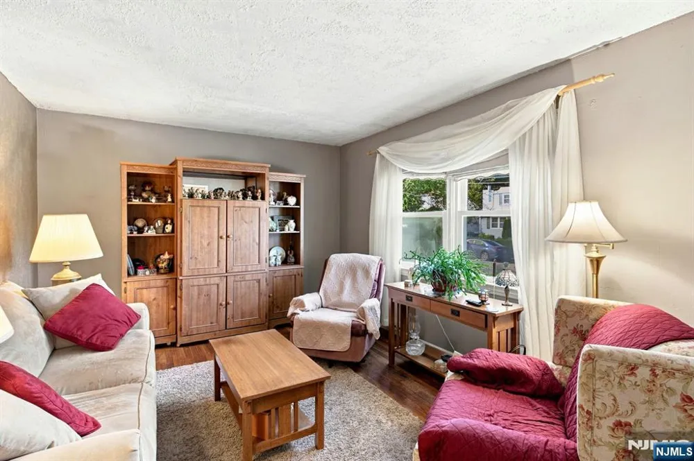 99 Mountain Road Rockaway Township, NJ 07866