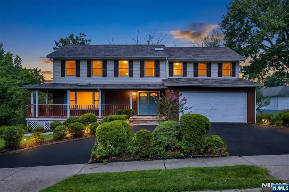156 River Road New Milford, NJ 07646
