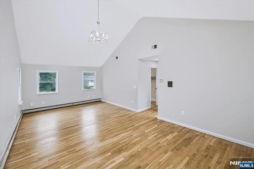 156 River Road New Milford, NJ 07646