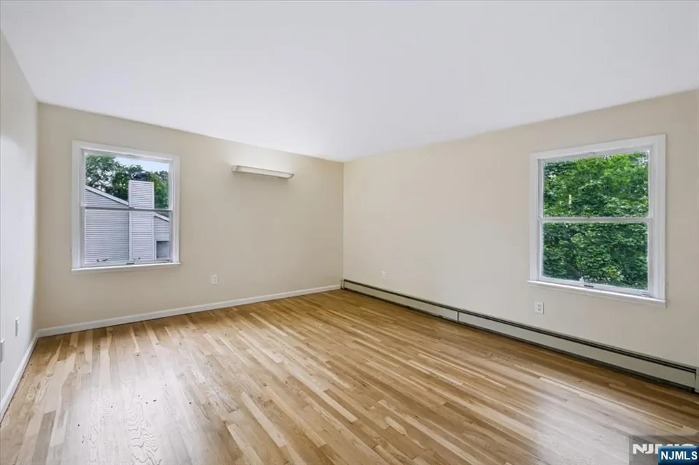 156 River Road New Milford, NJ 07646