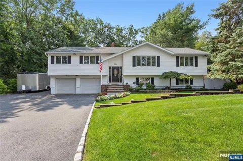 228 Dorothy Drive