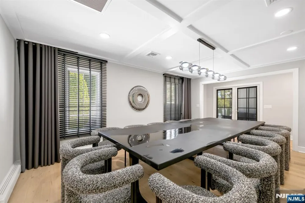 22 Berkshire Place Englewood Cliffs, NJ 07632