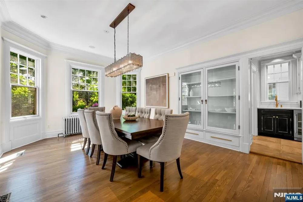 640 Ridgewood Avenue Ridgewood, NJ 07450
