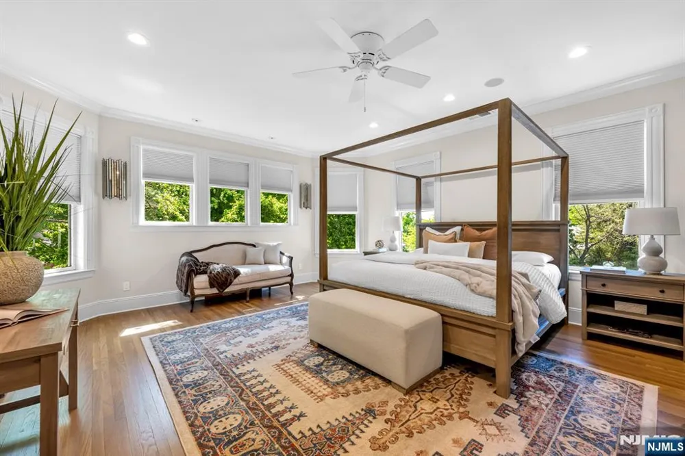 640 Ridgewood Avenue Ridgewood, NJ 07450