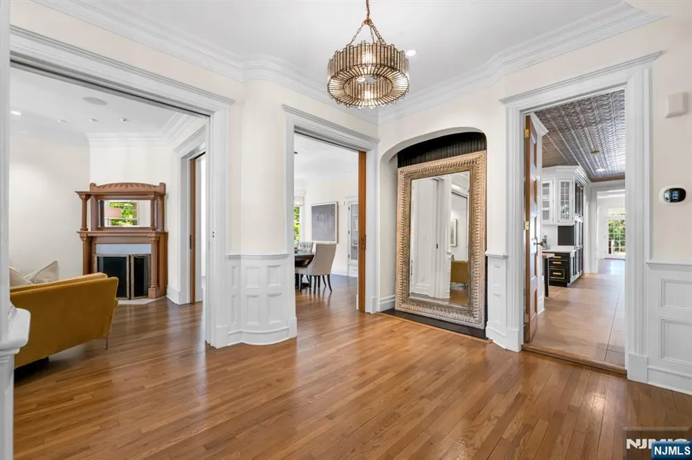 640 Ridgewood Avenue Ridgewood, NJ 07450