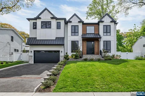 336 Lockwood Drive