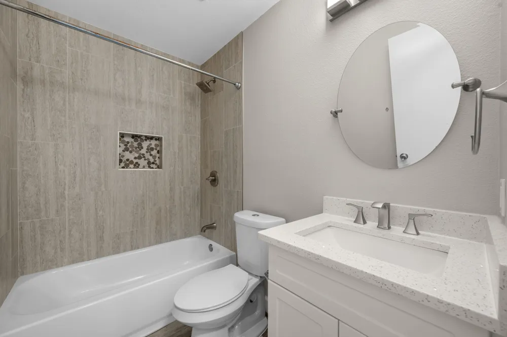 209 Clarks Way Hutto, TX 78634