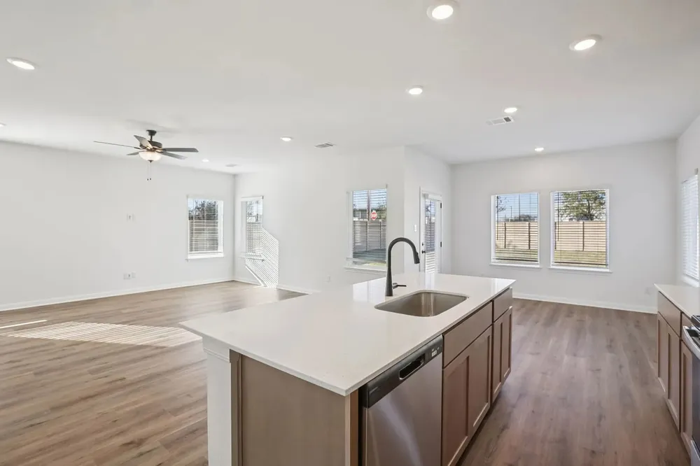 12525 Sea Gull Way Manor, TX 78653