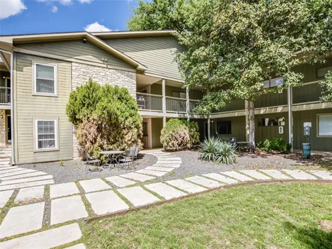 2303 East Side Drive #112
