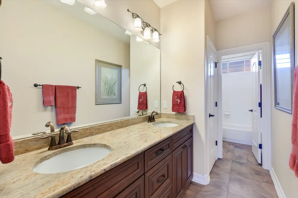 2609 Camel Trail New Braunfels, TX 78132