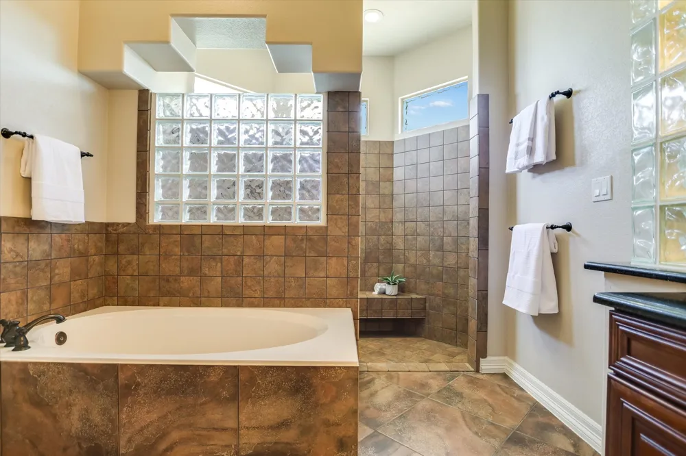 2609 Camel Trail New Braunfels, TX 78132