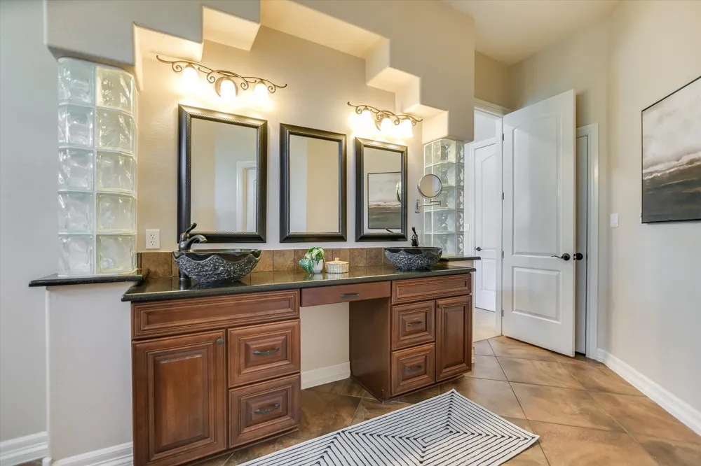 2609 Camel Trail New Braunfels, TX 78132