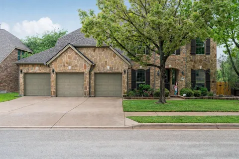 3800 Turkey Path Bend