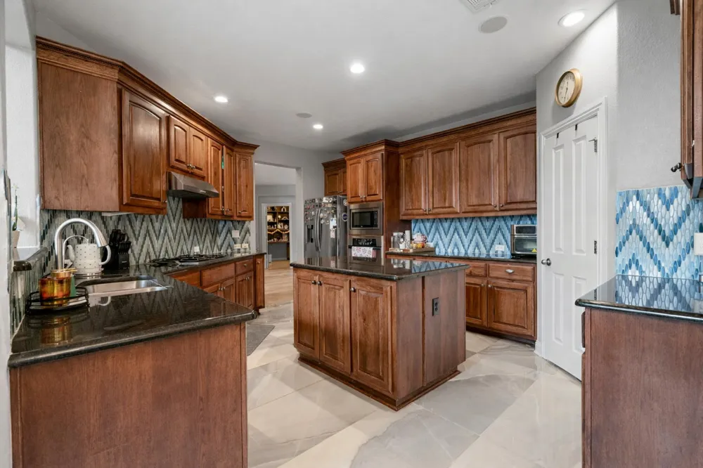 3800 Turkey Path Bend Cedar Park, TX 78613