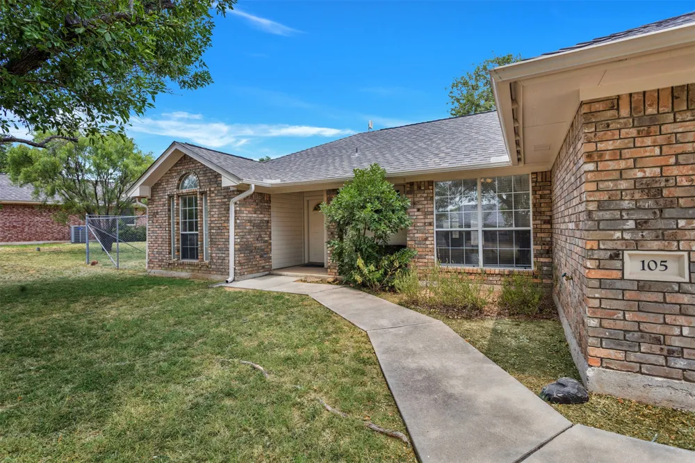 105 County Road 146 Burnet, TX 78611