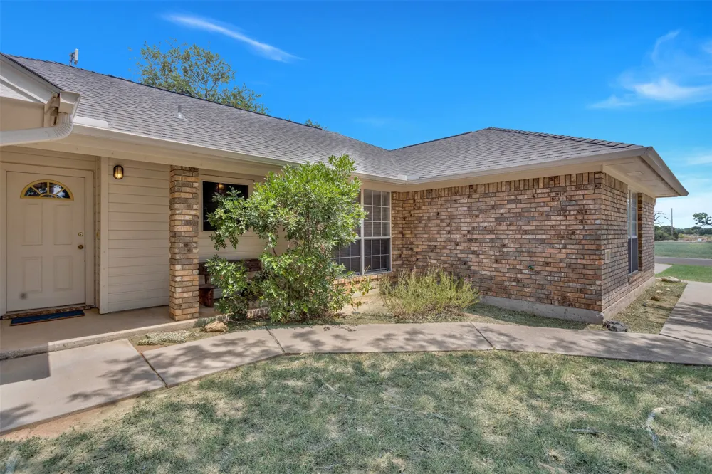 105 County Road 146 Burnet, TX 78611