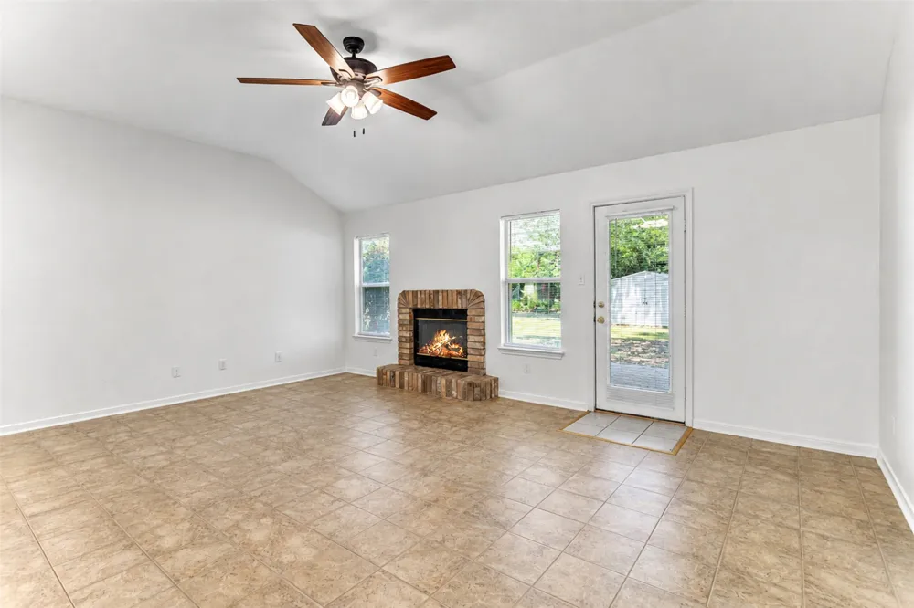 105 County Road 146 Burnet, TX 78611