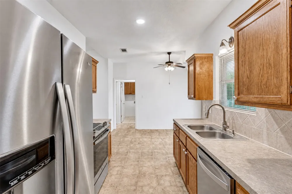 105 County Road 146 Burnet, TX 78611