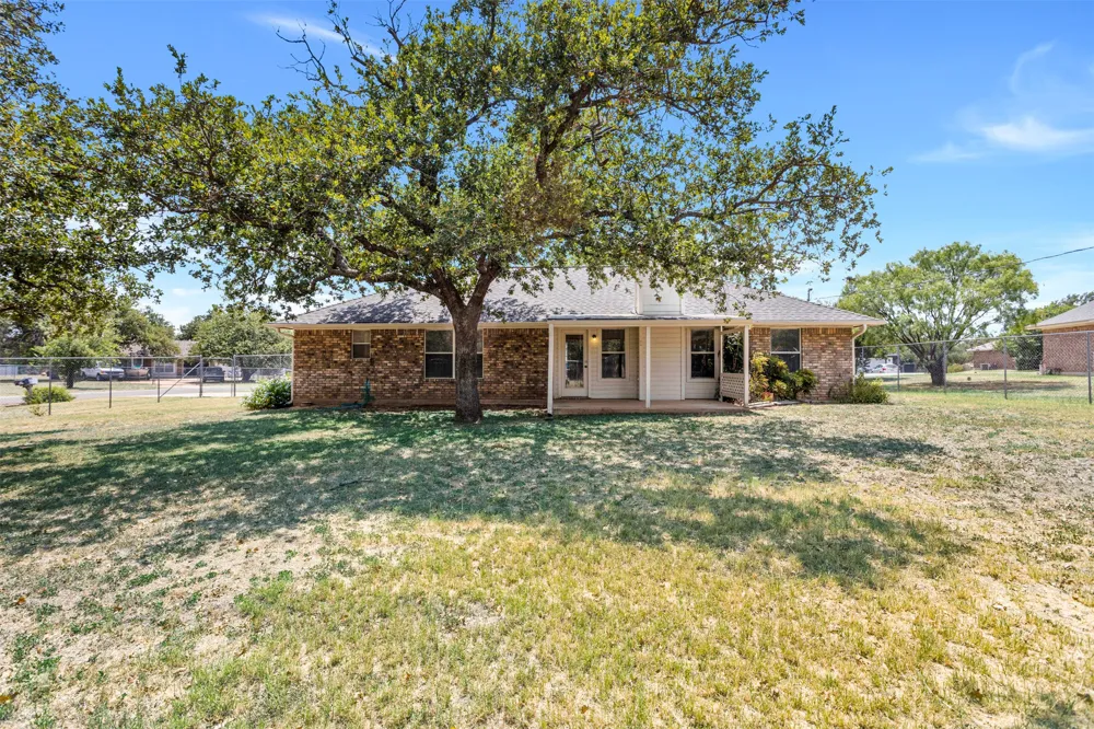 105 County Road 146 Burnet, TX 78611