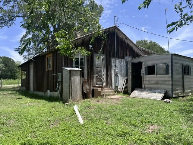 344 Bateman Road Red Rock, TX 78662