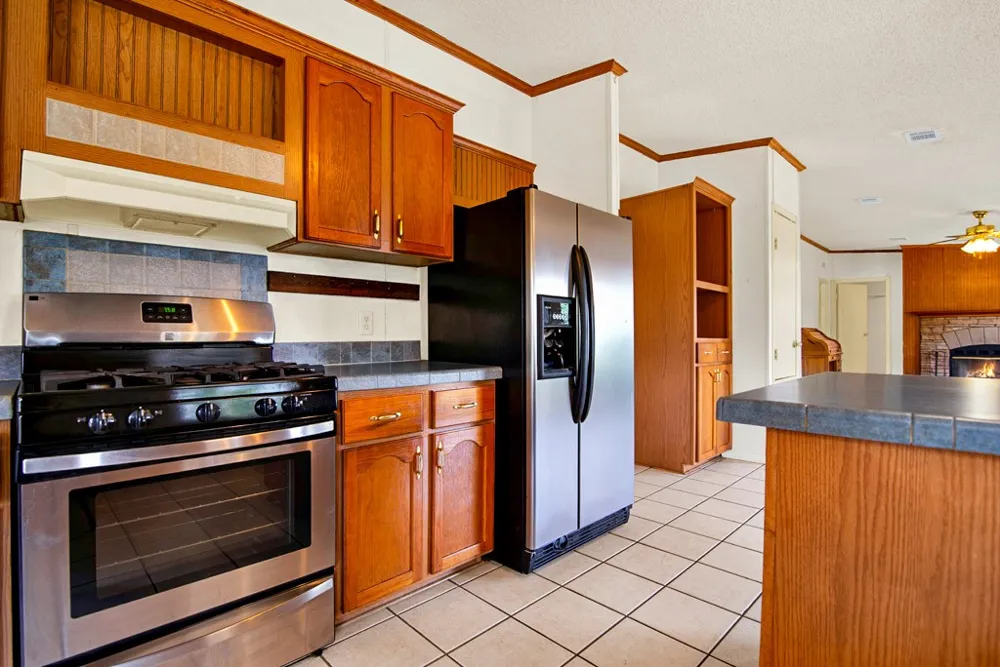 166 Rosanky Cattle Company Road Smithville, TX 78957