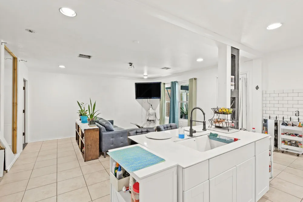 1404 Anise Drive Austin, TX 78741
