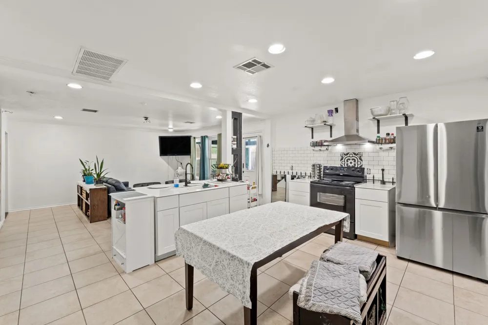 1404 Anise Drive Austin, TX 78741