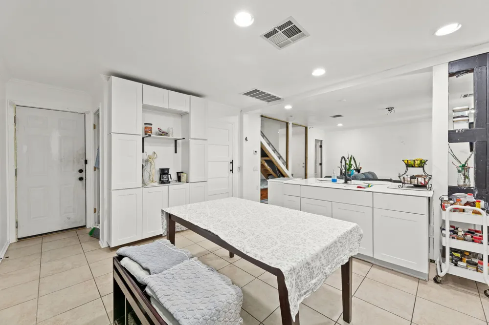 1404 Anise Drive Austin, TX 78741