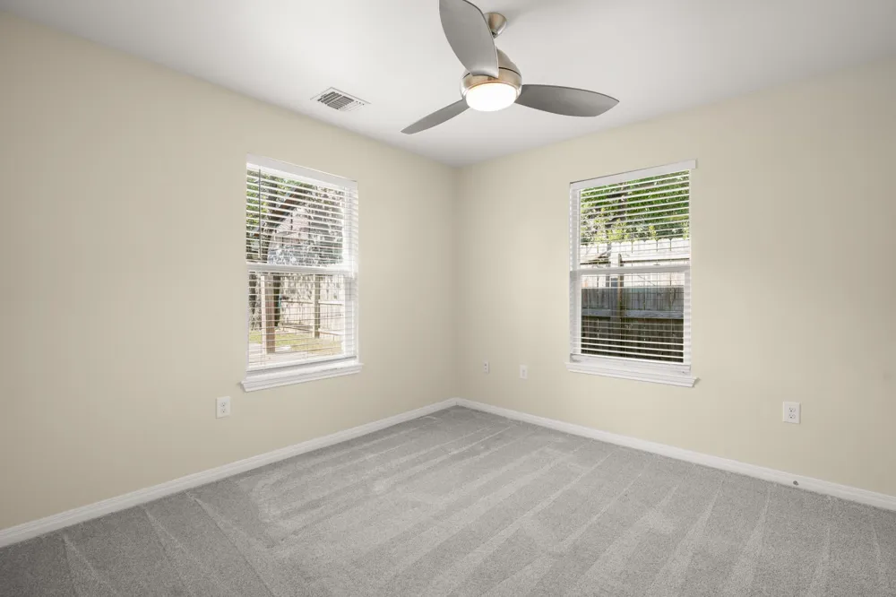 1705 E 14th Street #B Austin, TX 78702