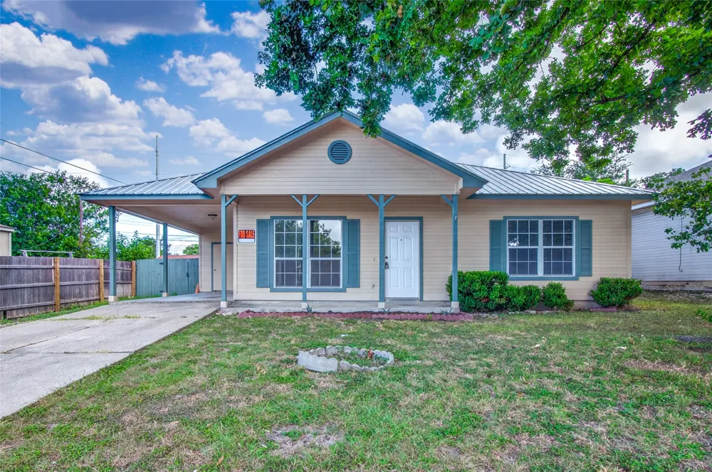403 Davidson Drive Taylor, TX 76574