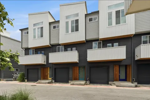 814 N. Bluff Drive #93