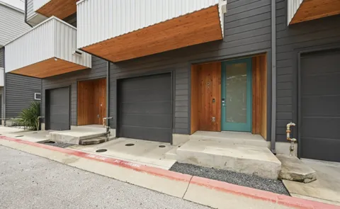 814 N. Bluff Drive #93