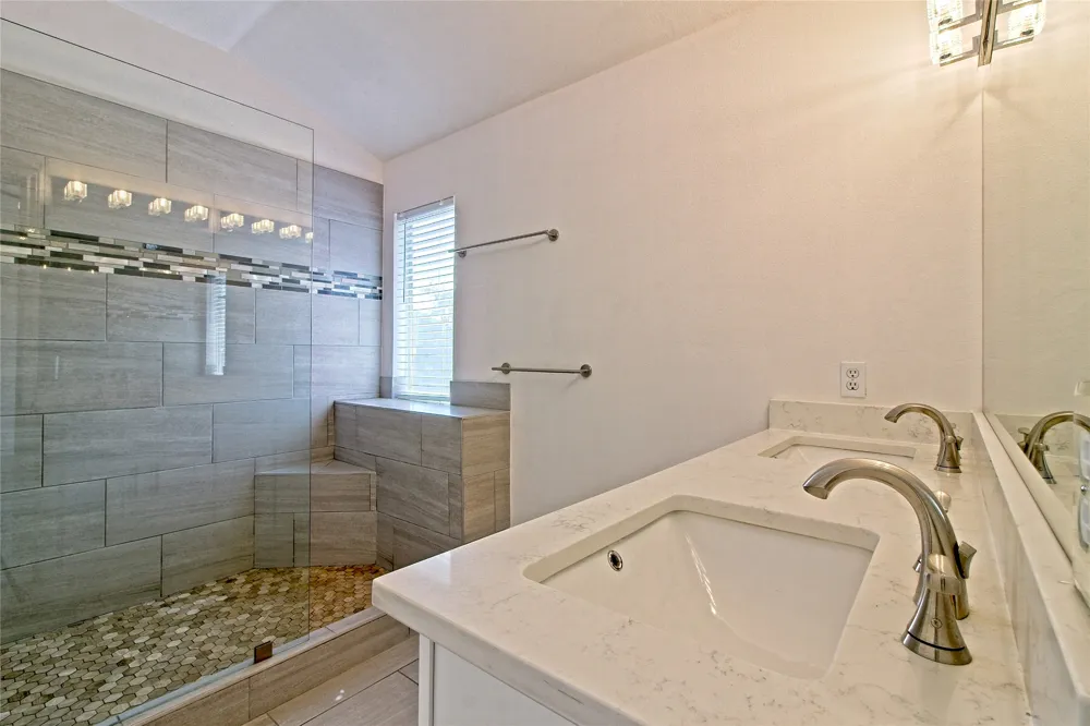 13421 Tossa Lane Austin, TX 78729