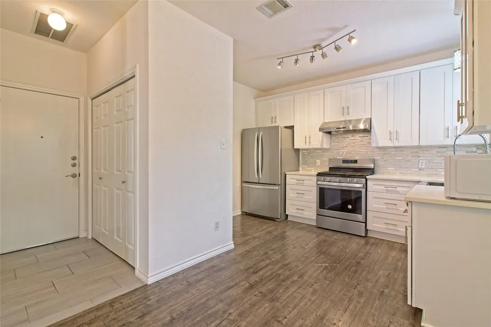 13421 Tossa Lane Austin, TX 78729