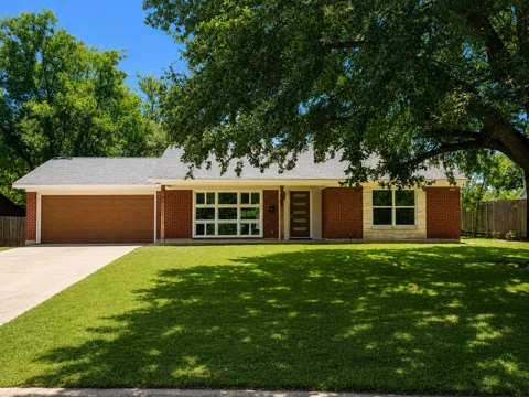 1807 Corona Drive