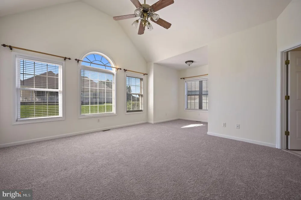 85 REDCREST COURT Dover, DE 19904