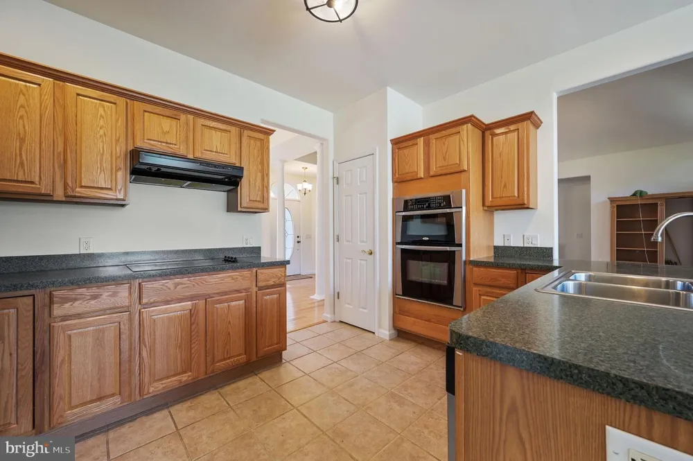 85 REDCREST COURT Dover, DE 19904