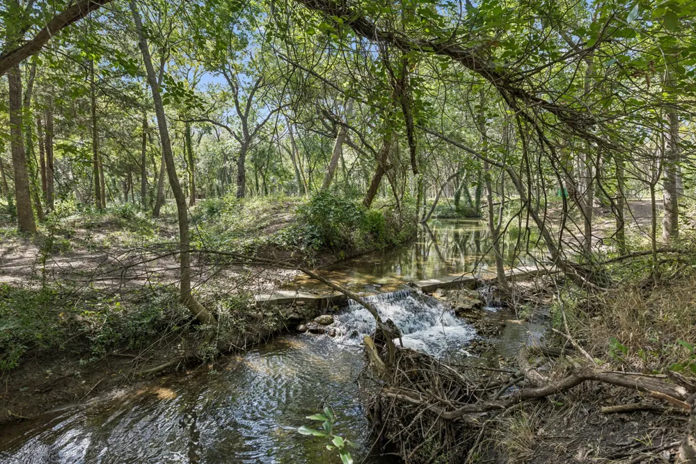16001 Decker Lake Road Manor, TX 78653
