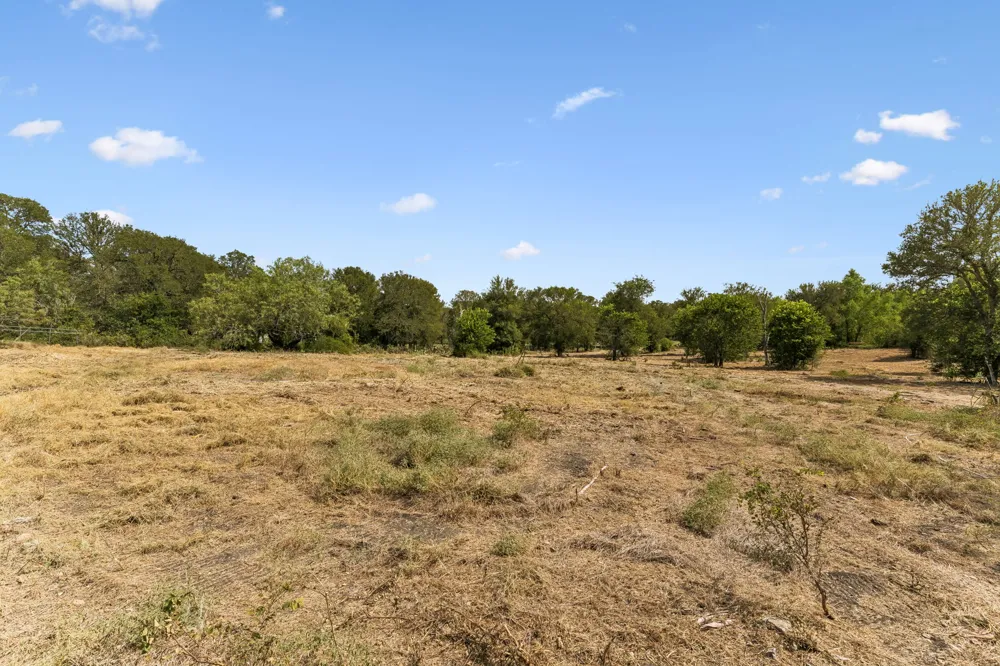 16001 Decker Lake Road Manor, TX 78653