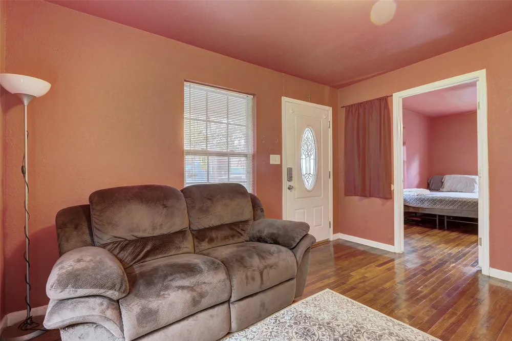 611 W Live Oak Street Austin, TX 78704