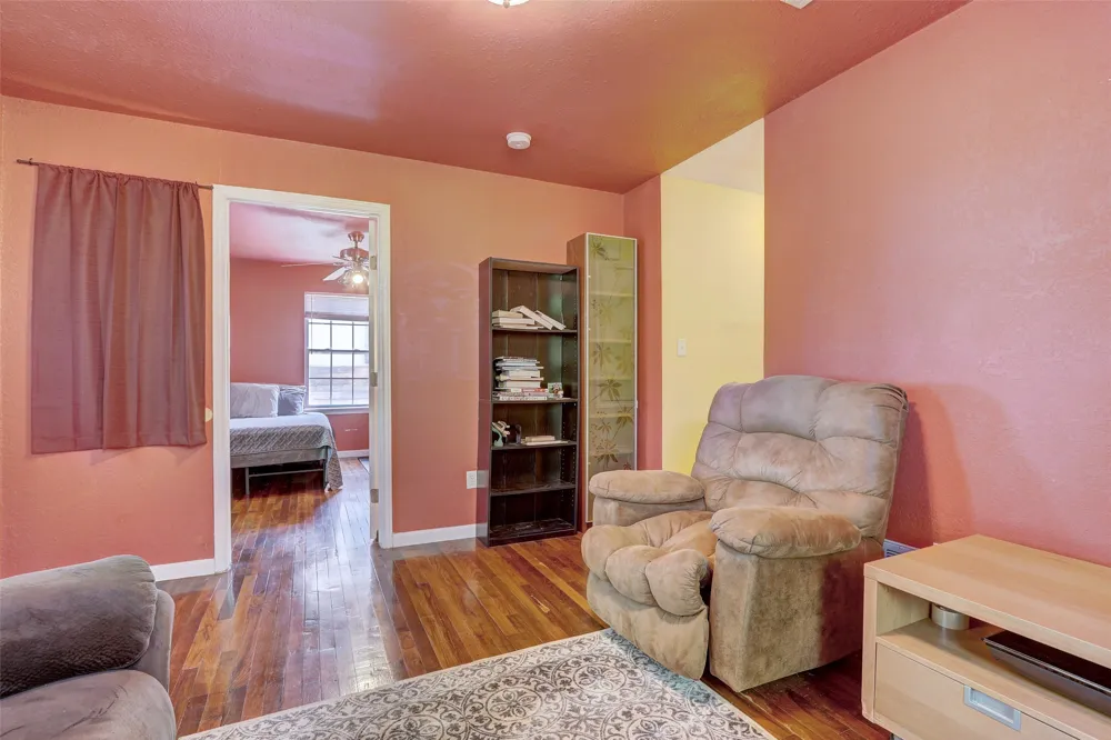 611 W Live Oak Street Austin, TX 78704