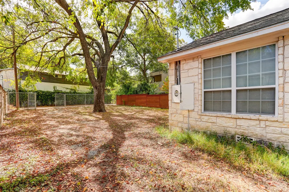 611 W Live Oak Street Austin, TX 78704