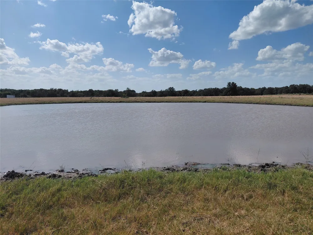 2838 County Road 201 Cameron, TX 76520