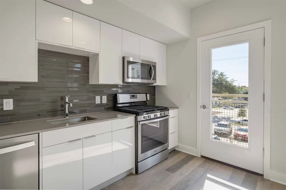 1800 E 4th Street #205 Austin, TX 78702