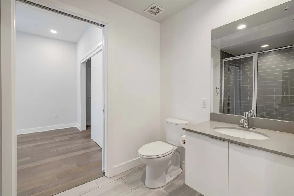 1800 E 4th Street #205 Austin, TX 78702